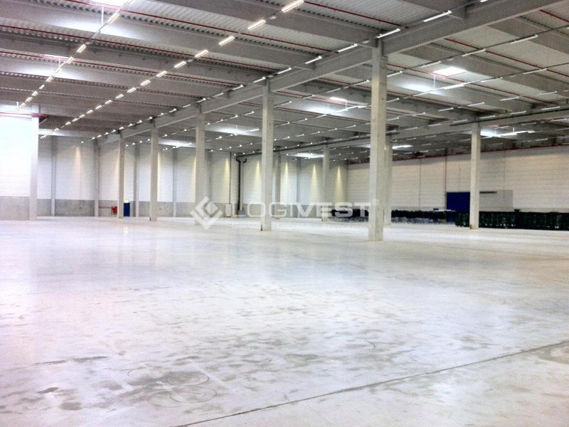 Logivest - Bild von Industriehalle – 18054