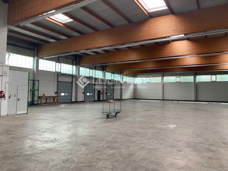 Logivest - Bild von Gewerbehalle – 27092