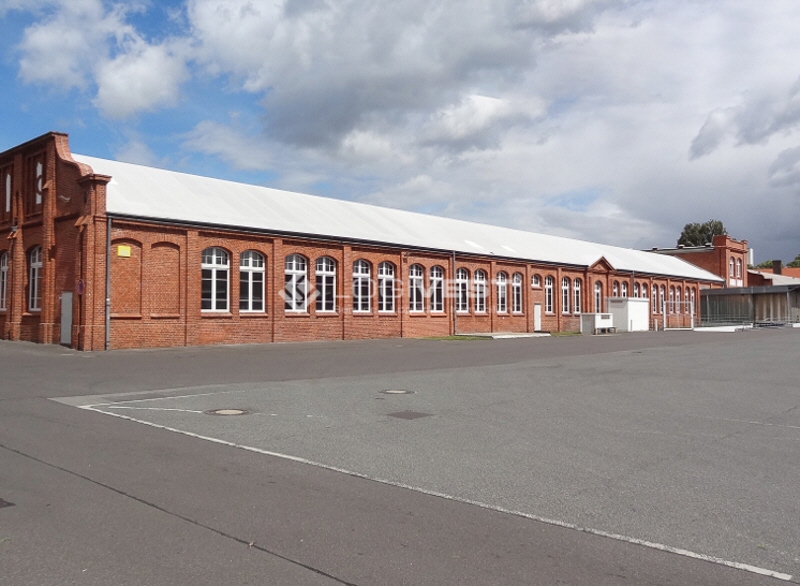 Logivest - Bild von Gewerbehalle – 31626