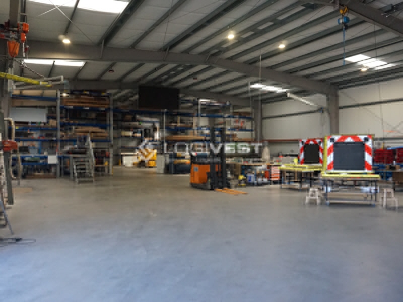 Logivest - Beispiel von Produktionshalle – 33596