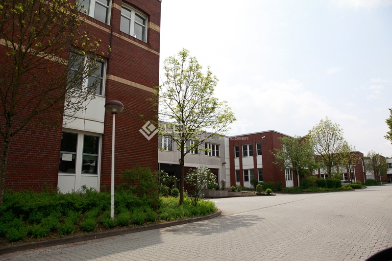 Logivest - Beispiel von Produktionshalle – 34685