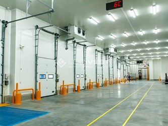 Logivest - Beispiel von Produktionshalle – 31080